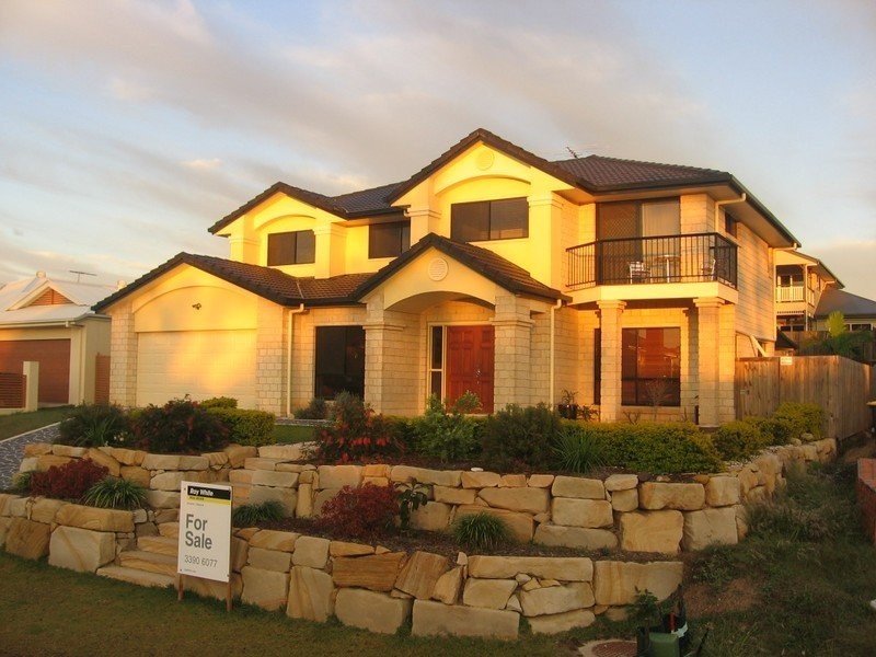 35 Behan Crescent, Wakerley QLD 4154