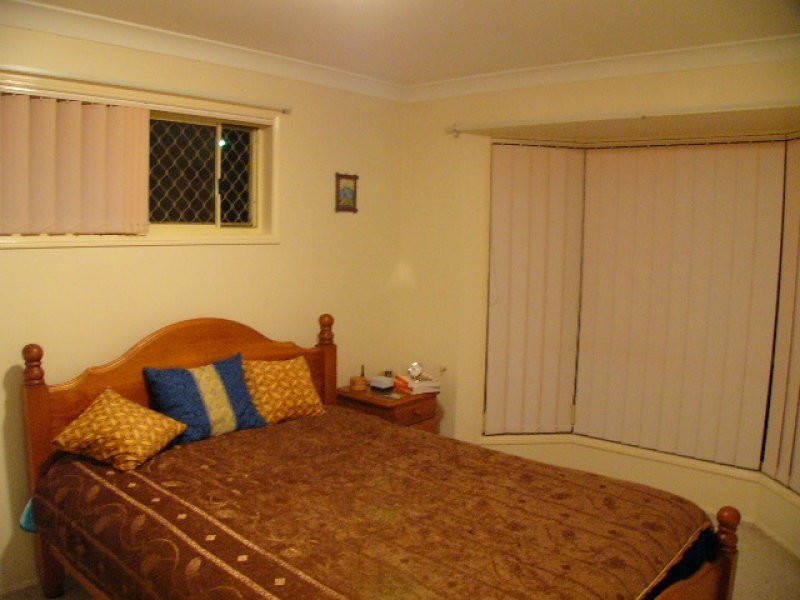 16 Brett Place, Wynnum West QLD 4178