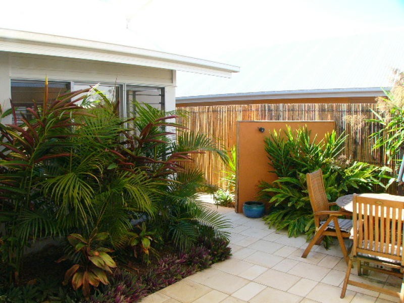 72 Mossvale Drive, Wakerley QLD 4154