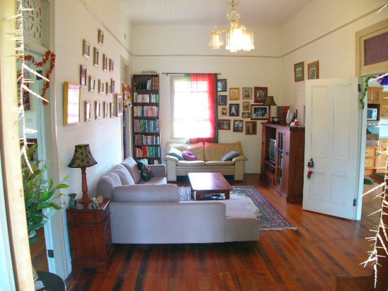 207 Sibley Road, Wynnum West QLD 4178