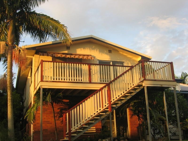 35 Ernest Street, Manly QLD 4179