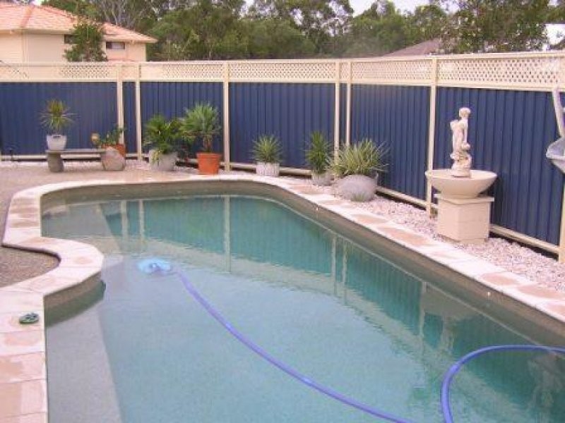 98 Brokenwood Circuit, Tingalpa QLD 4173