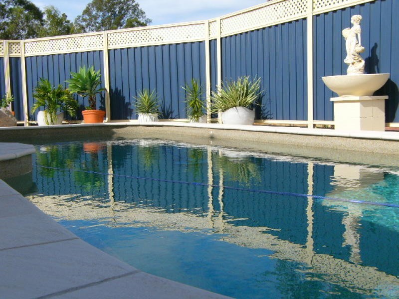 98 Brokenwood Circuit, Tingalpa QLD 4173