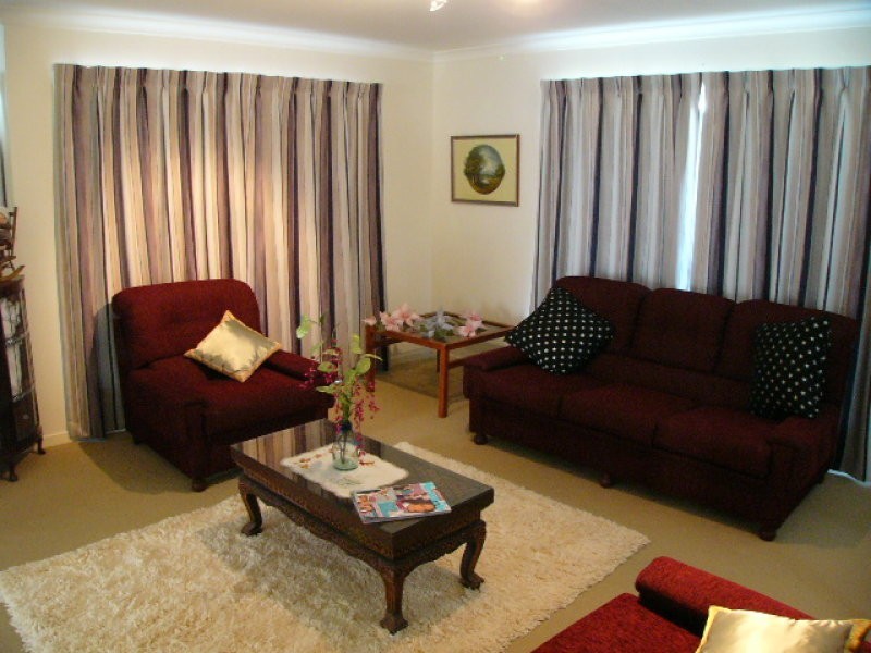 98 Brokenwood Circuit, Tingalpa QLD 4173