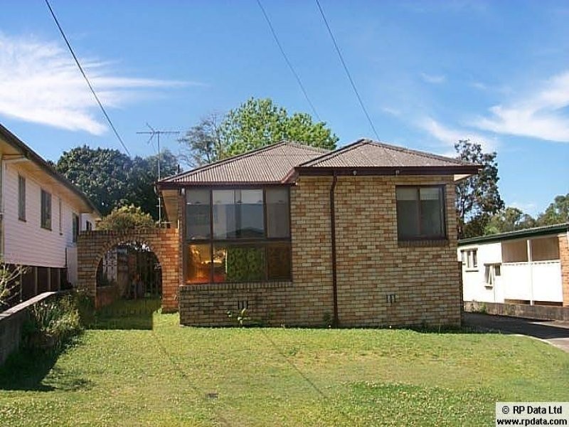 16 Astley Street, Wynnum West QLD 4178