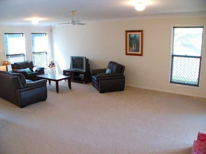 15 Castlerea St, Tingalpa QLD 4173