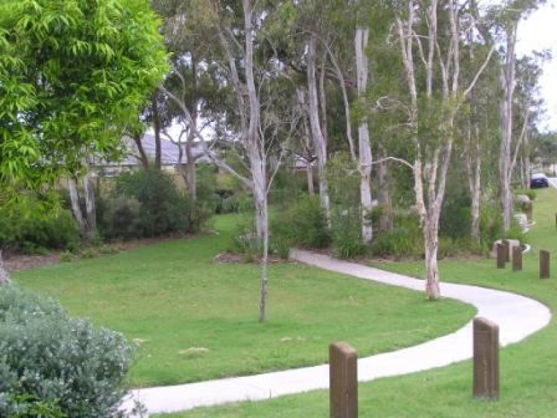 31 Paperbark Place, Wakerley QLD 4154
