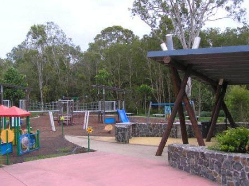 31 Paperbark Place, Wakerley QLD 4154