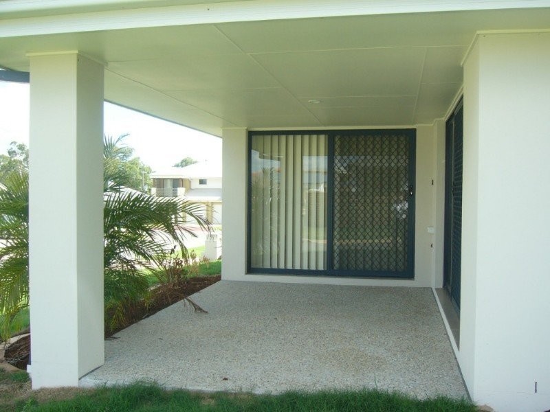 11 Tallis Street, Wakerley QLD 4154