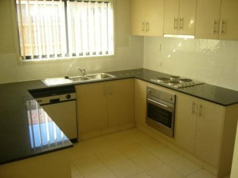 62 Williams St, Wakerley QLD 4154