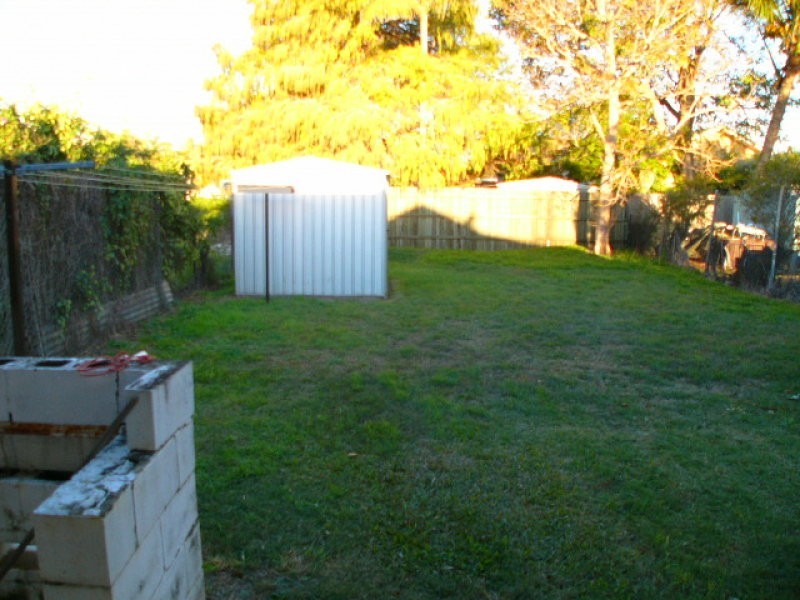 14 Earl Parade, Manly QLD 4179