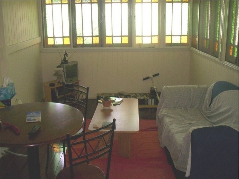 1215 Stanley Street East, Coorparoo QLD 4151