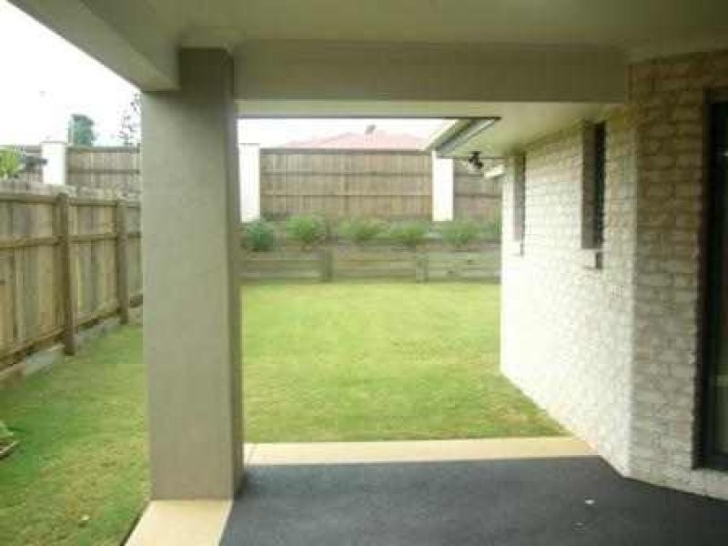 27 Williams Street, Wakerley QLD 4154