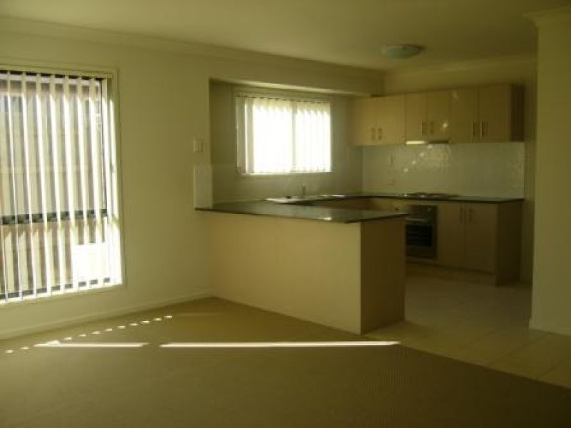 62 Williams Street, Wakerley QLD 4154