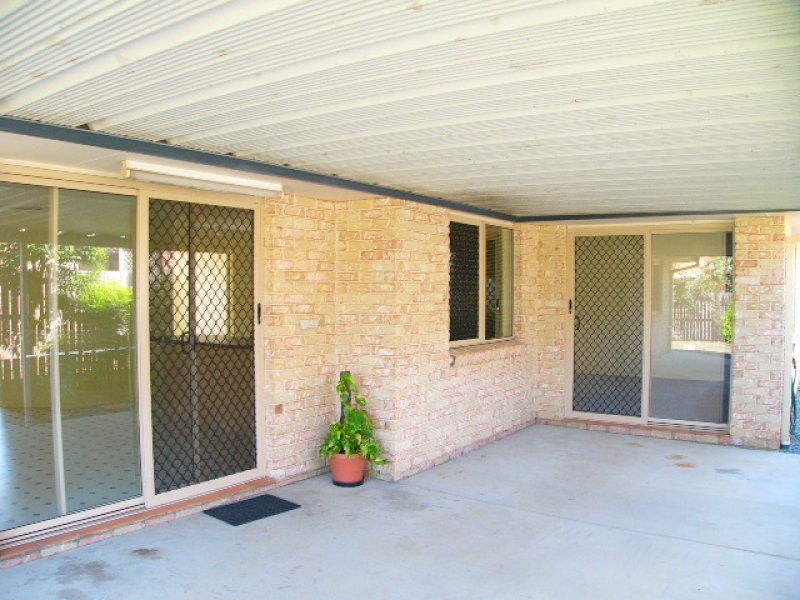 24 Glenwood Place, Wynnum West QLD 4178
