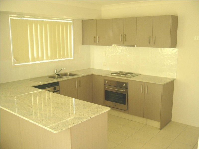 11 Lexey Crescent, Wakerley QLD 4154