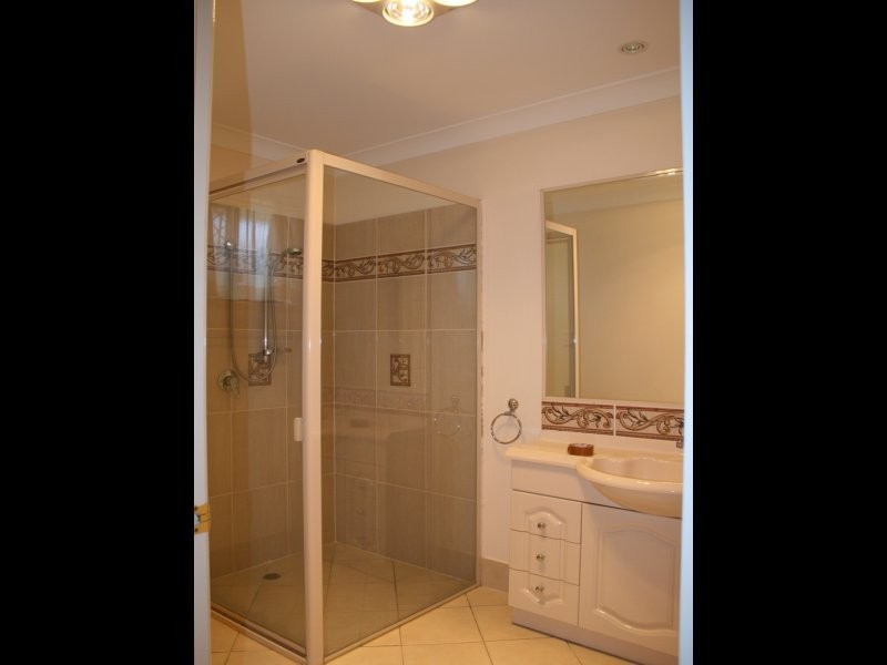 21 Marty Street, Wynnum West QLD 4178