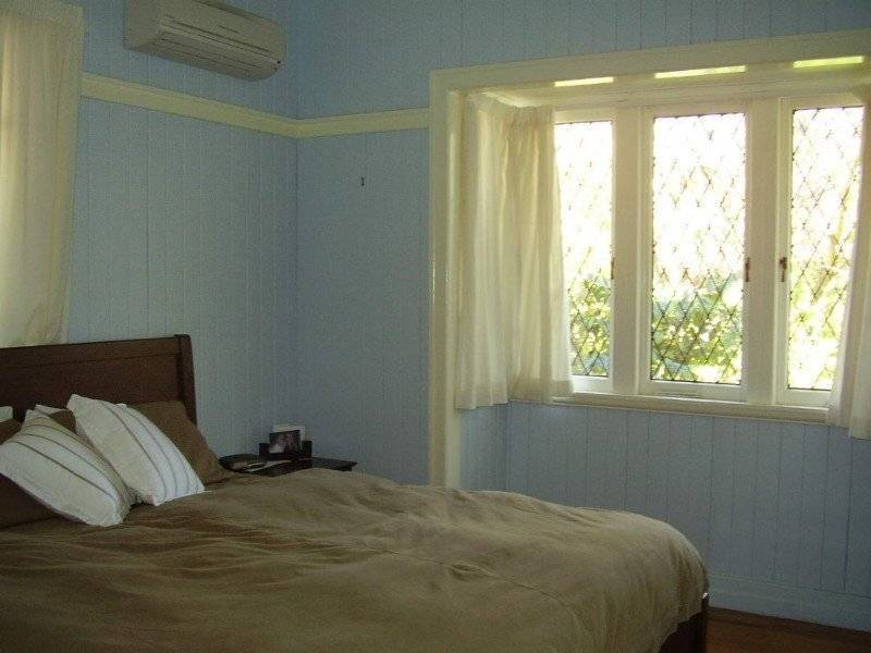 52 Adsett Street, Taringa QLD 4068