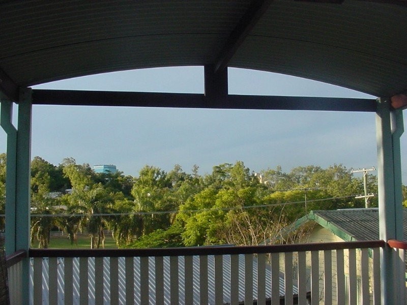 4/21 Indooroopilly Rd, Taringa QLD 4068