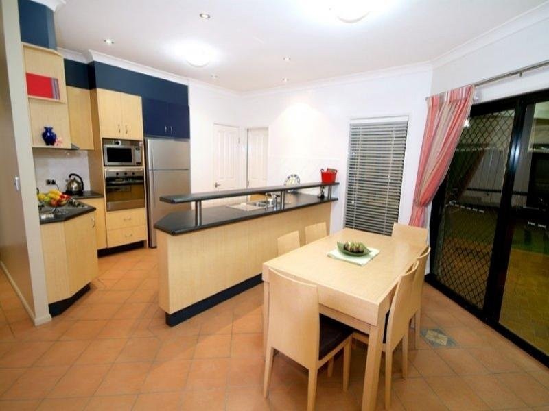 16 Glen Eagles Drive, Middle Ridge QLD 4350