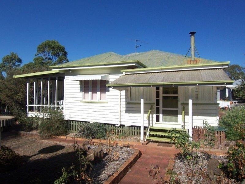 16 Canning Street, Drayton QLD 4350
