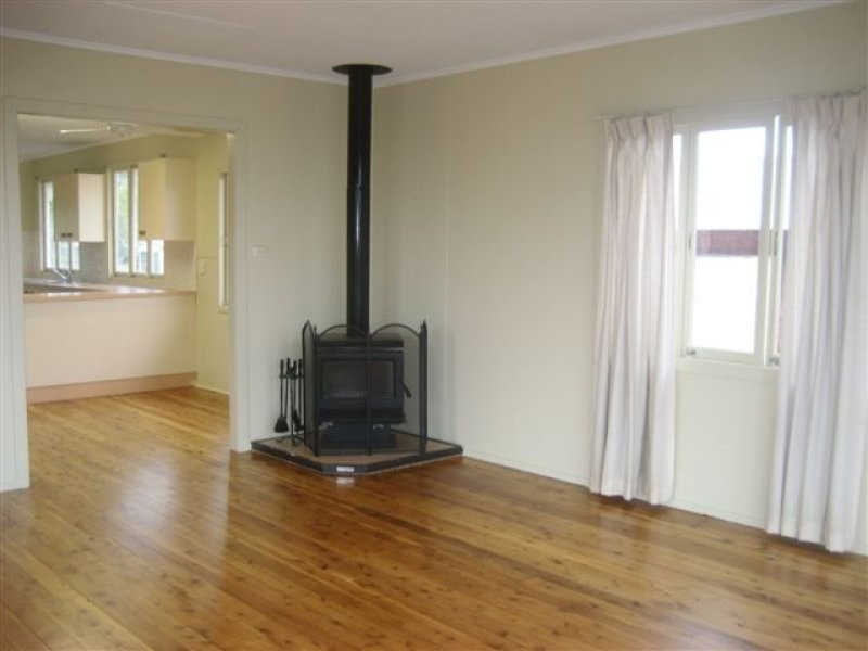 48 Phipps Drive, Meringandan QLD 4352