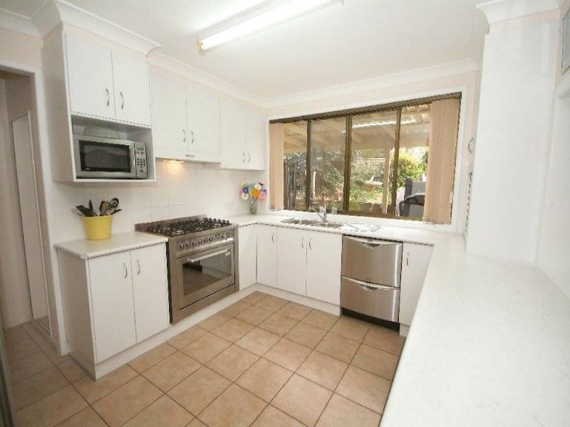 4 Shiraz Court, Wilsonton QLD 4350