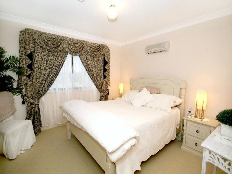 4 Shiraz Court, Wilsonton QLD 4350