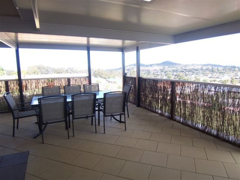 4 Myora Close, Darling Heights QLD 4350