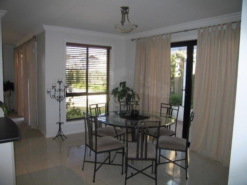 18 Kingfisher Street, Rangeville QLD 4350