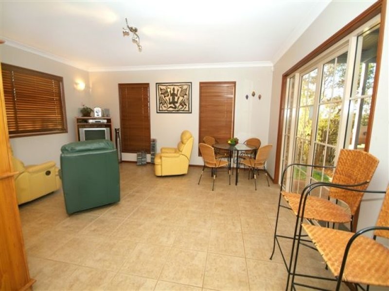 3 Jutsum Street, Middle Ridge QLD 4350