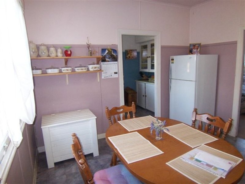 127 Perth Street, South Toowoomba QLD 4350