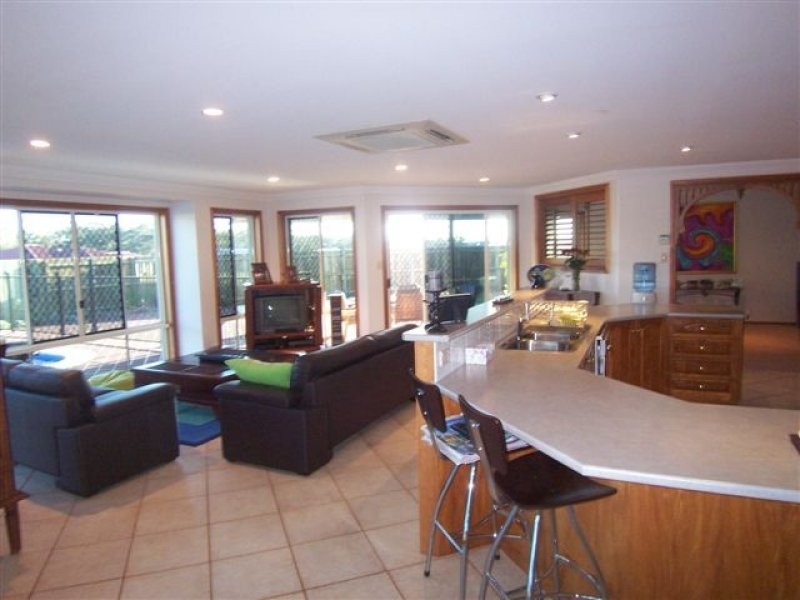 13 Denaid Street, Highfields QLD 4352