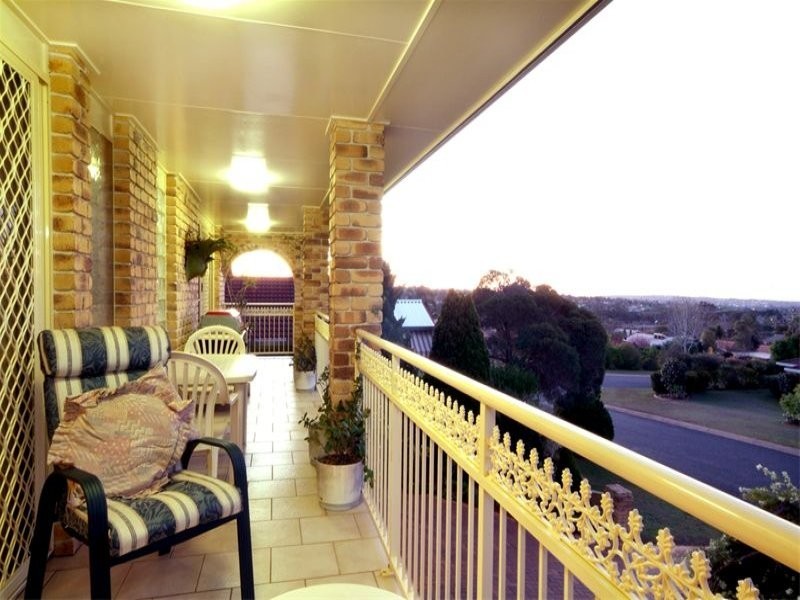 30 Cypress Street, Rangeville QLD 4350