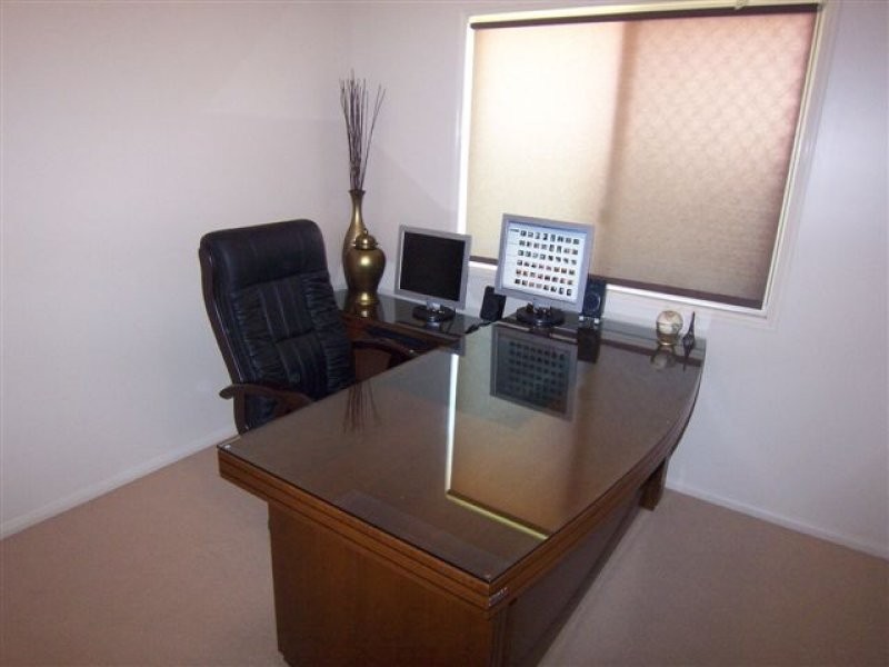 102 Gorman Street, Darling Heights QLD 4350