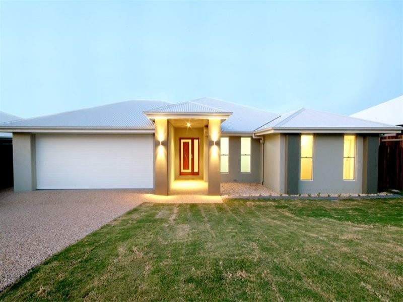 13 Rosella Street, Rangeville QLD 4350