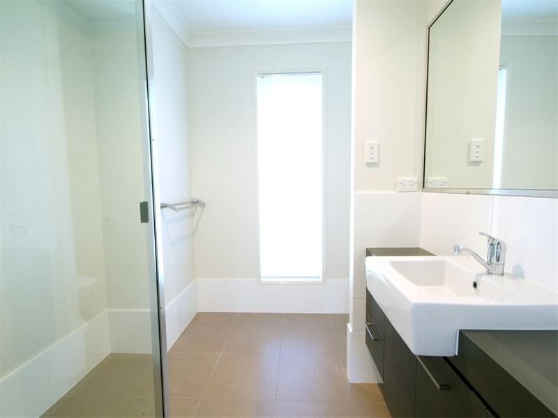 13 Rosella Street, Rangeville QLD 4350