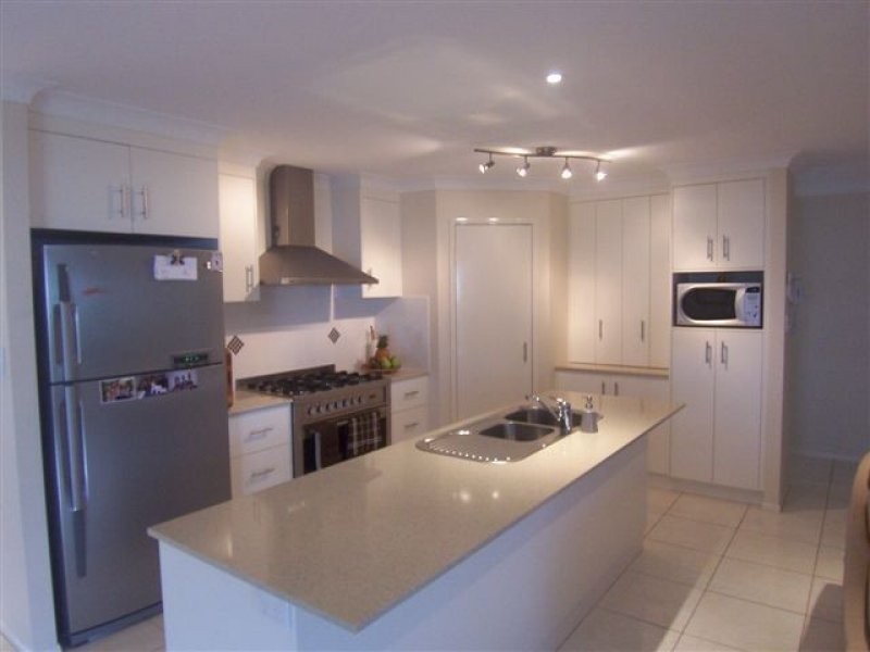 5 Rosella Street, Rangeville QLD 4350