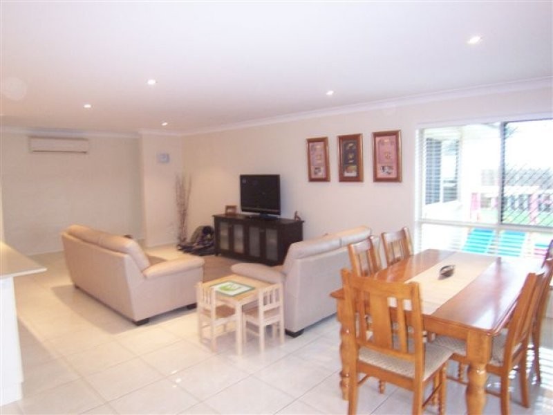 5 Rosella Street, Rangeville QLD 4350