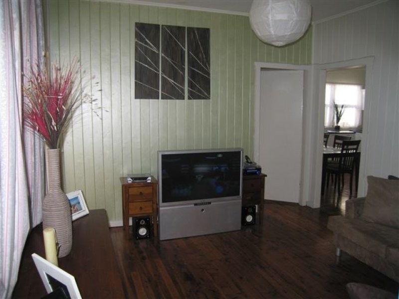 16 Murphy Street, Rangeville QLD 4350