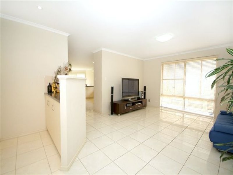 84 Aberdeen Street, Rangeville QLD 4350