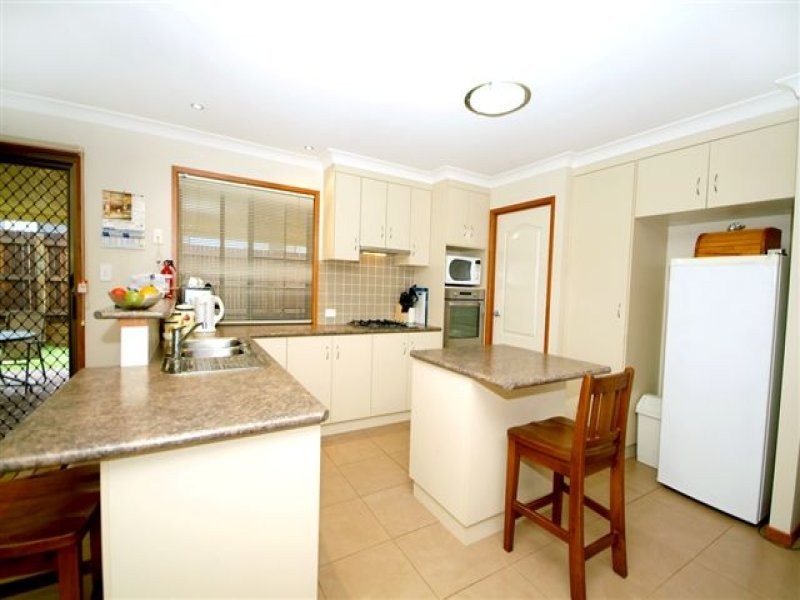 79 Pillar Street, Middle Ridge QLD 4350