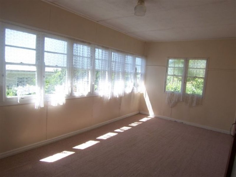 147 South Street, South Toowoomba QLD 4350