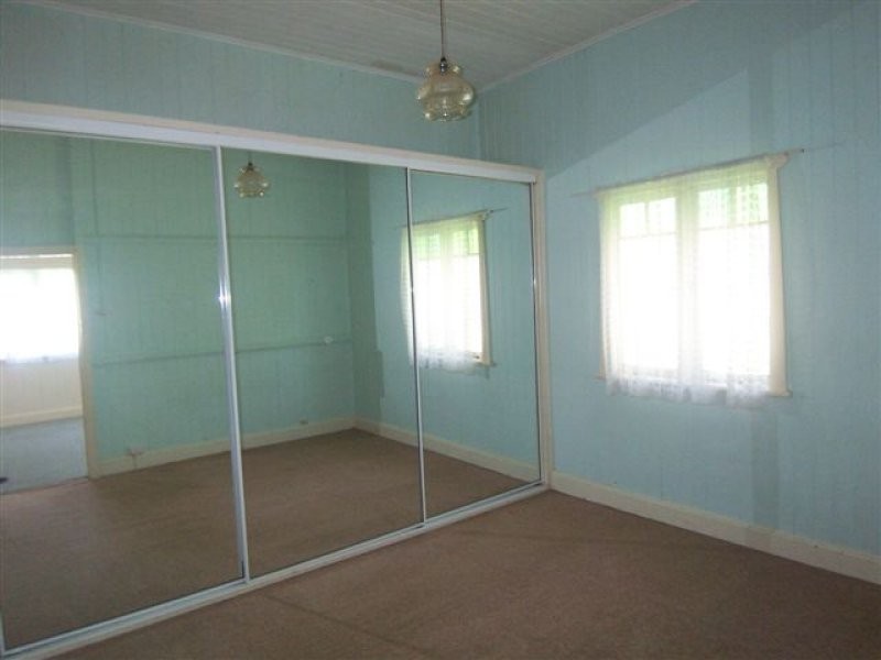 147 South Street, South Toowoomba QLD 4350