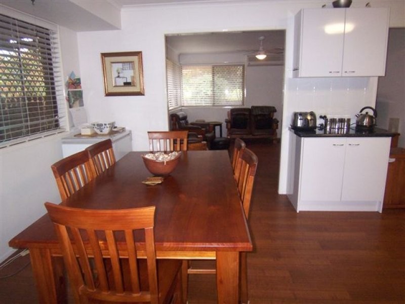 6 Hardy Court, Wilsonton QLD 4350