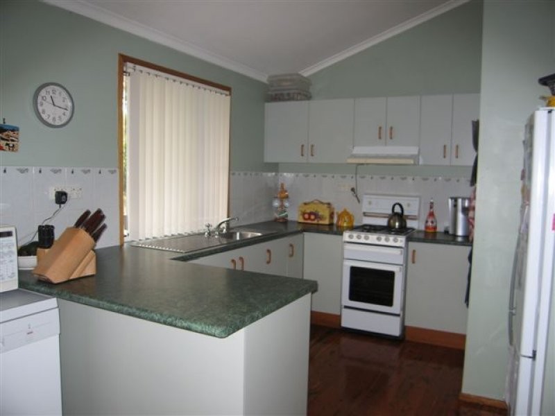 222 Larnook Street, Upper Lockyer QLD 4352