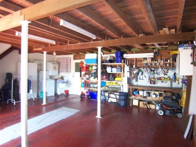 3 Gordon Avenue, Rockville QLD 4350