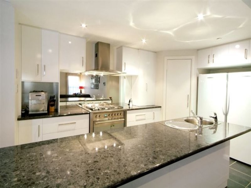 14 Currawong Street, Rangeville QLD 4350