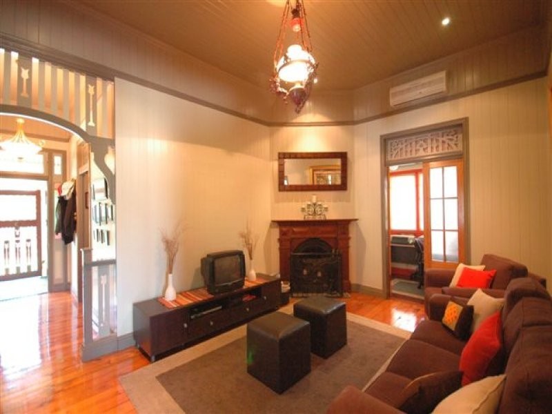 36 Ipswich Street, East Toowoomba QLD 4350