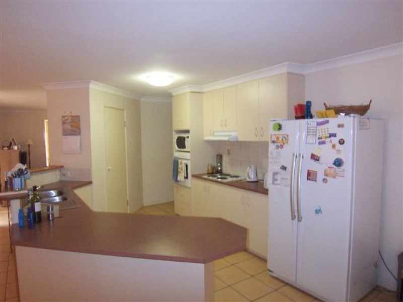 375 Spring Street, Kearneys Spring QLD 4350